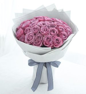 紫玫瑰33枝(採用進口玫瑰)
