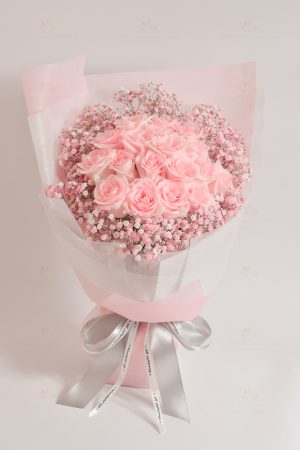 My true love is you (18 pink roses, pink gypsophila)
